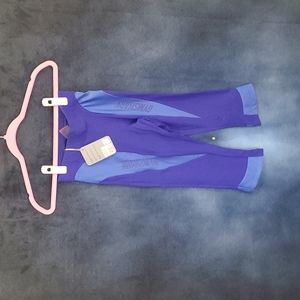 Blue cropped leggings